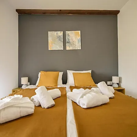 Apartamento Burra *