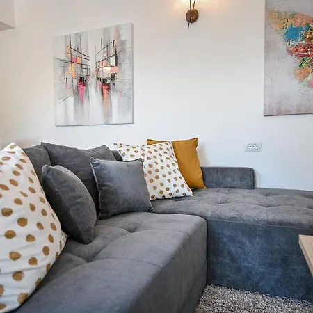 Burra Apartamento Hreljin